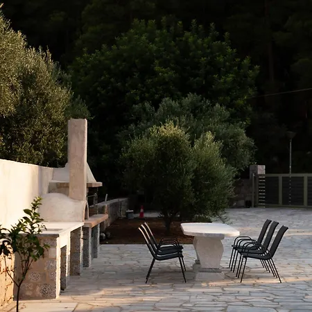 Alex Stone Villa *