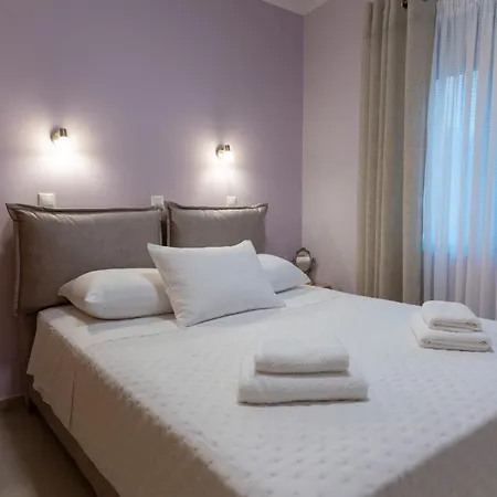 Alex Stone Villa