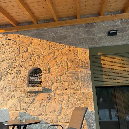 Alex Stone Villa